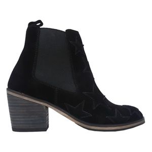 NWT LF Rebels Black Suede Star Ankle Booties 36/6